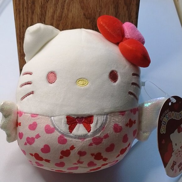 Other - Hello Kitty 6" Cupid Squishmallow Retired